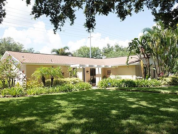 2nd image of 5226 Hoperita St