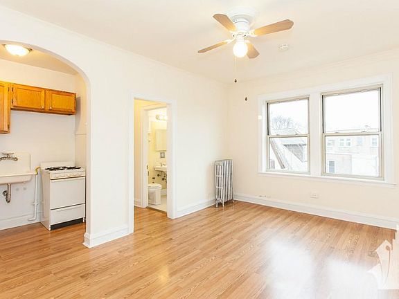 5th image of 2512 N Sawyer Ave
