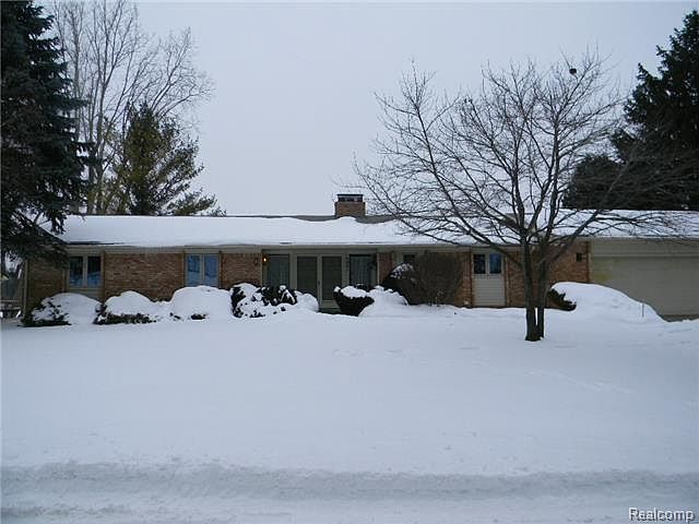 1st image of 4951 Oakwood Ct