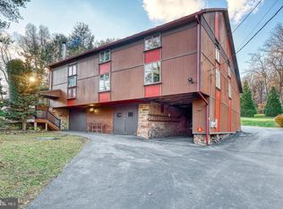 363 Old York Rd, New Cumberland, PA 17070