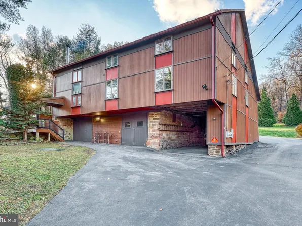 363 Old York Rd, New Cumberland, PA 17070