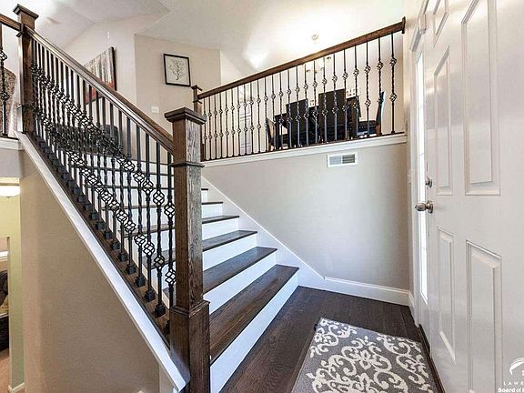 3239  Huntington Lawrence, KS listing photo #3
