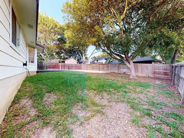 1009 Crimson Cove Dr — Photo 46