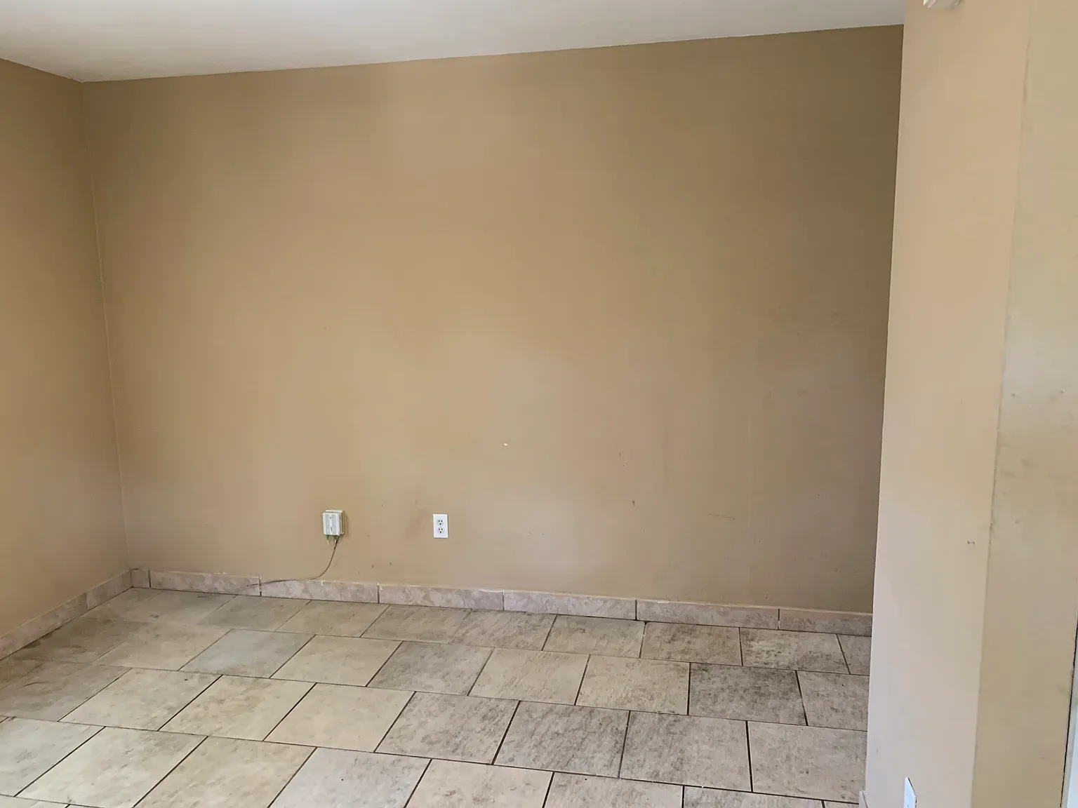 1 bed, 550 sqft, $1,700 — Photo 3