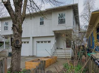 3007 SE Stark St, Portland, OR 97214