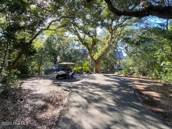 6 Painted Bunting Court, Bald Head Island, NC 28461