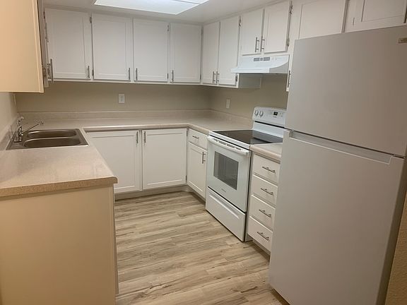 2nd image of 5350 E Taylor St APT 243