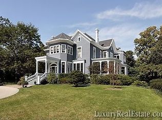 644 E Deerpath, Lake Forest, IL 60045