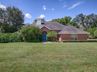 34111 Parkview Ave, Eustis, FL 32736