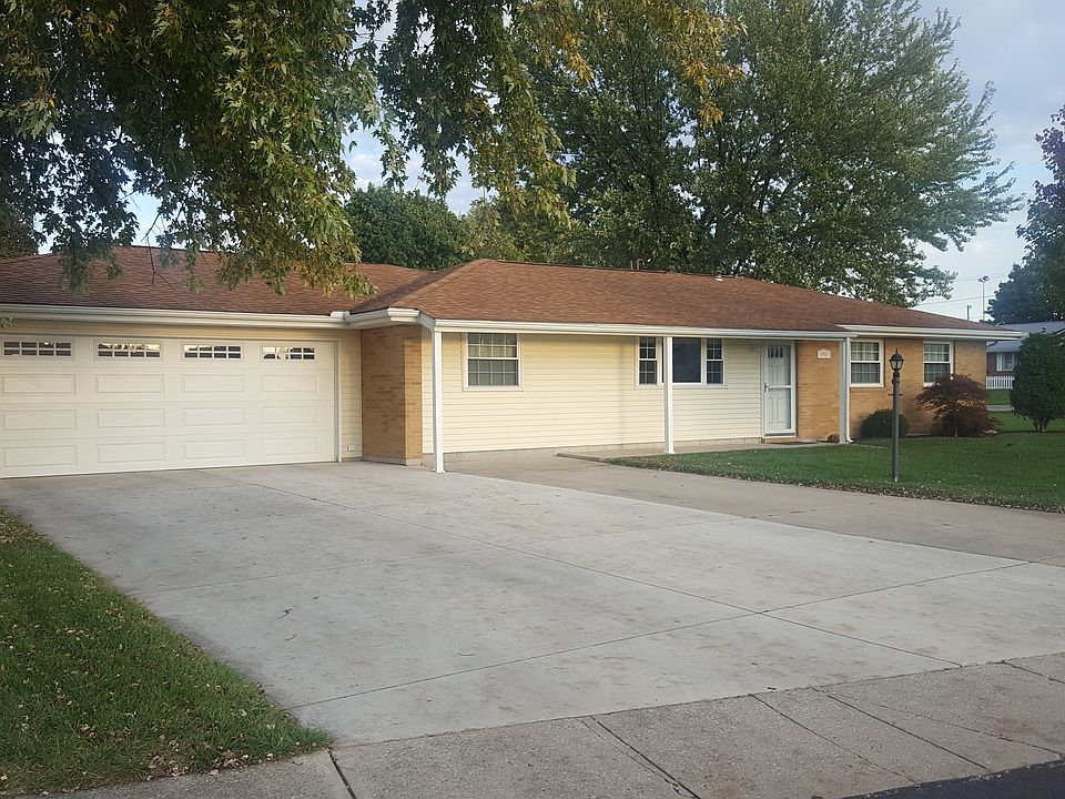 1st image of 190 Beechwood Dr