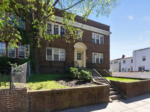 320 Decatur St NW APT 1, Washington, DC 20011