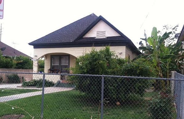 1st image of 212 N Avenue 57th