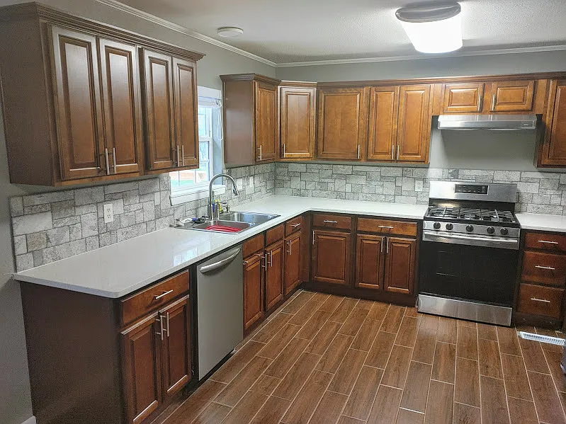 3 bed, 1357 sqft, $1,800 — Photo 3