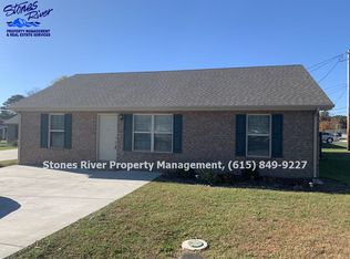 379 Hendrixson Dr, Manchester, TN 37355