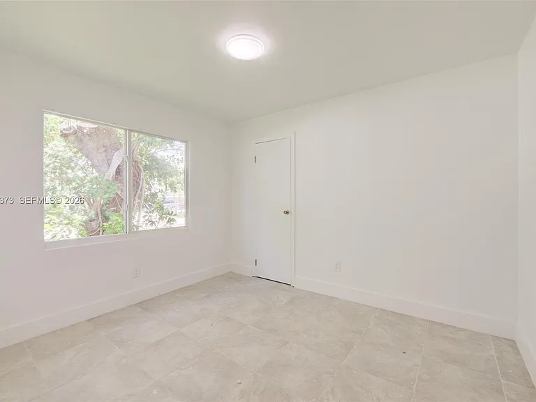 3327 Sapphire Rd — Photo 20