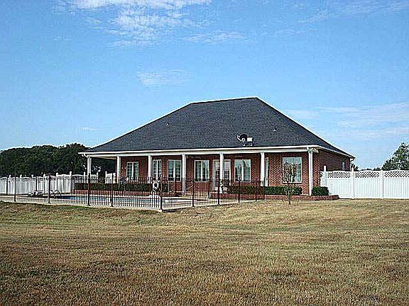 3rd image of 130 South Oakhill