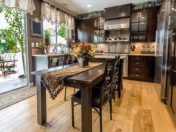 3rd image of 26529 Isabella Pkwy #22