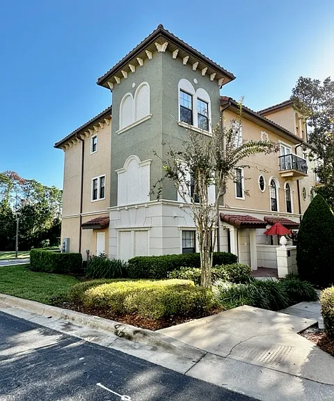 4232 Messina Dr — Photo 1