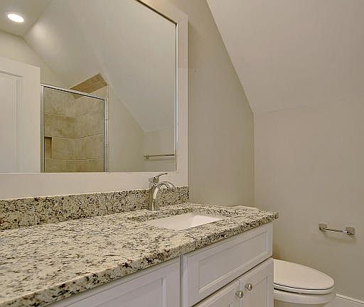 5th image of 1558 Lindsey Creek Dr
