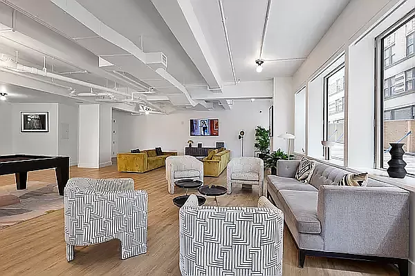 Rented by Platinum Properties | media 9