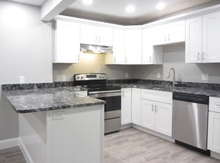 40 Sullivan St, Biddeford, ME 04005