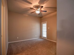 3435 Summerway Dr, College Station, TX 77845