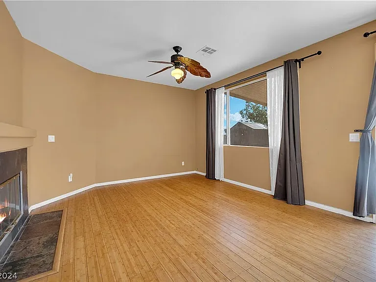 358 Velino Ave — Photo 22