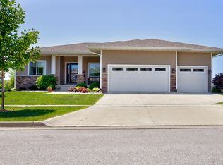 5414 Westfield Dr, Ames, IA 50014