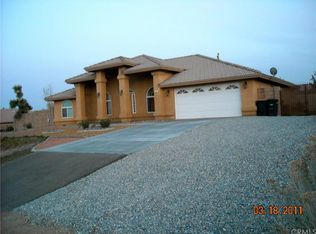 4365 Highland Rd, Phelan, CA 92371