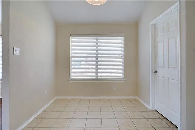 1305 Mountain Peak Dr — Photo 12