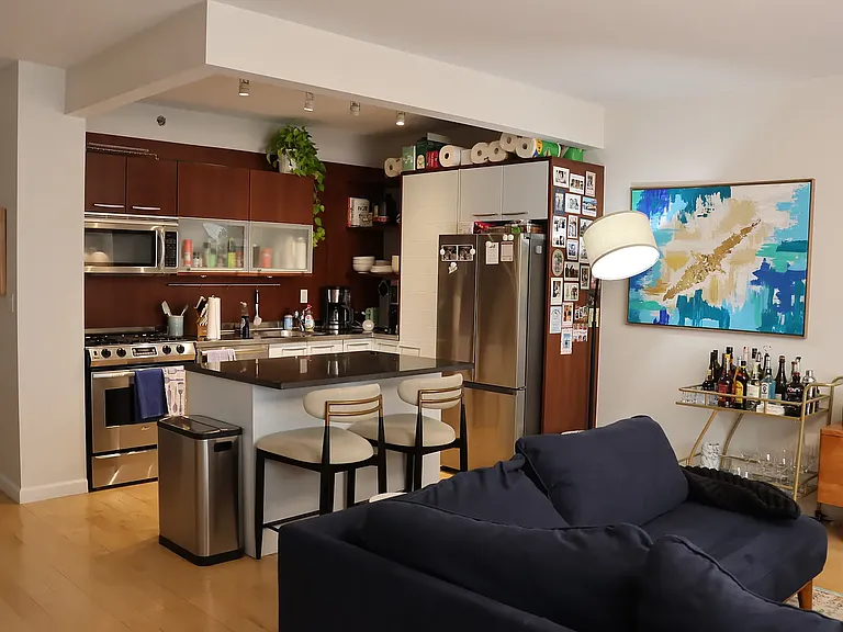 224 W 18th St #7B — Photo 4