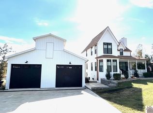 60 Enterprise Ln, Gilbertsville, KY 42044