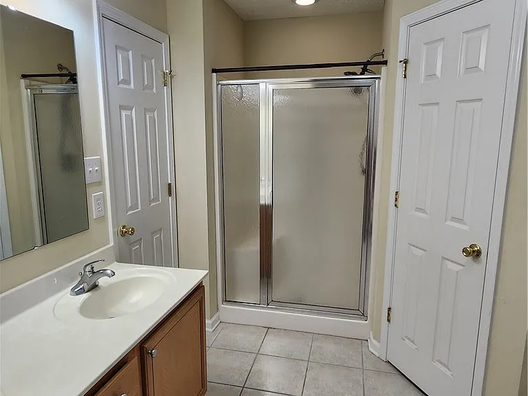 3347 Broomsgrove Dr — Photo 17