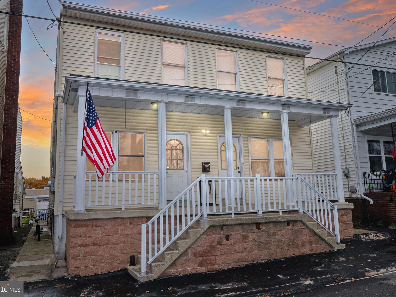 106 N 4th St, Frackville, PA 17931 Zillow