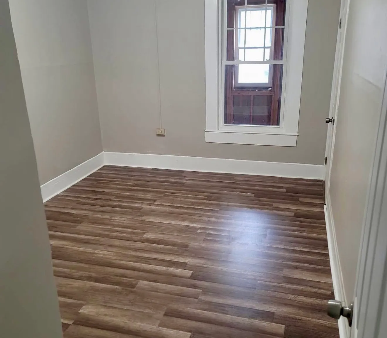 4 bed, $2,000 — Photo 4