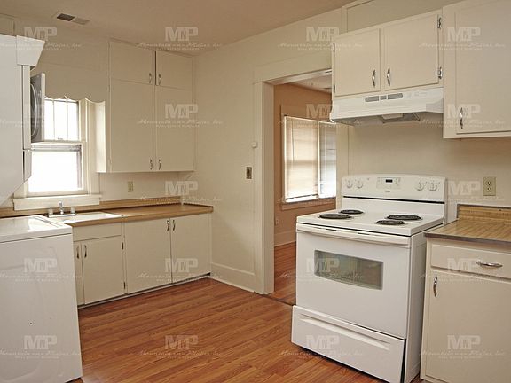 4th image of 812 W Myrtle St