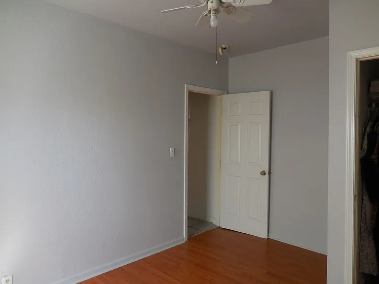 301 Santa Clara Ave — Photo 10