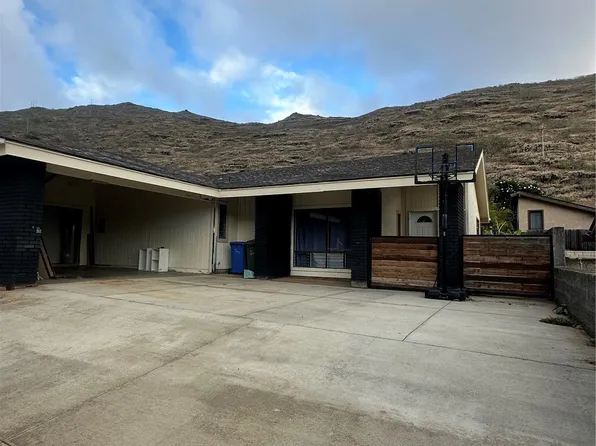 1361 Honokahua St, Honolulu, HI 96825