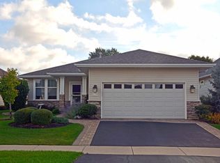 12704 Golf View Dr, Huntley, IL 60142
