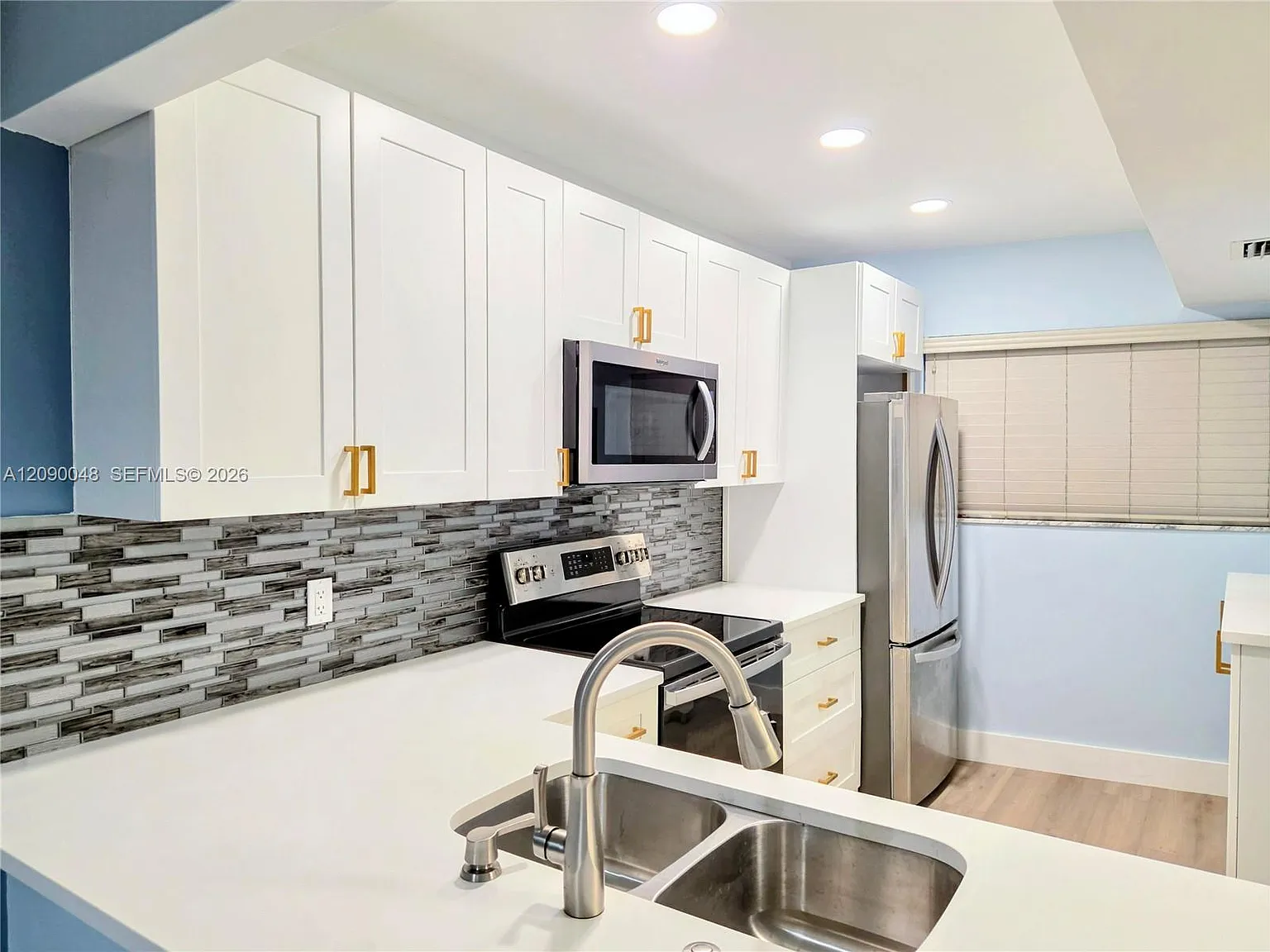 3605 S Ocean Blvd — Photo 3