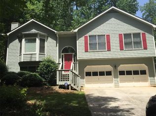537 Little Victoria Rd, Woodstock, GA 30189