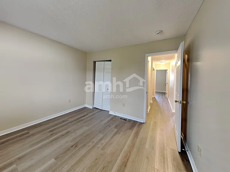5691 Levi Kramer Blvd — Photo 16