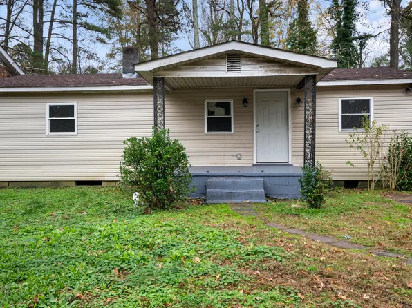 1709 Charter Dr, Rocky Mount, NC 27801