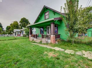 340 6th St, Fairview, OR 97024