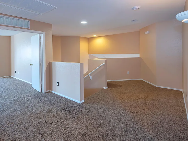 17754 W Bloomfield Rd — Photo 14
