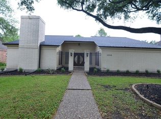 12310 Burgoyne Dr, Houston, TX 77077