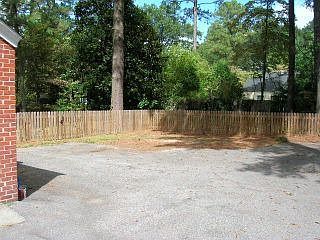 nice fenced rear yard