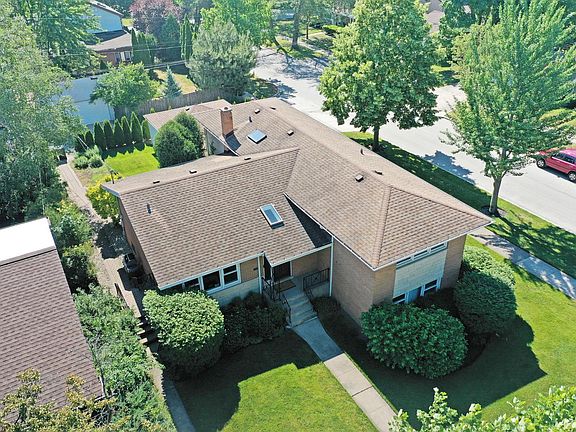 3rd image of 9701 Tripp Ave