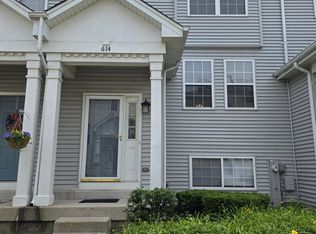 614 N Triumph Ct, Hainesville, IL 60073