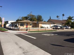 3044 Cleveland Ave, Costa Mesa, CA 92626